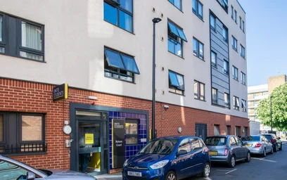 Privatzimmer im Wohnheim in der RAHERE COURT, Toby Ln, London E1 4DW, United Kingdom, bild 11 von 20