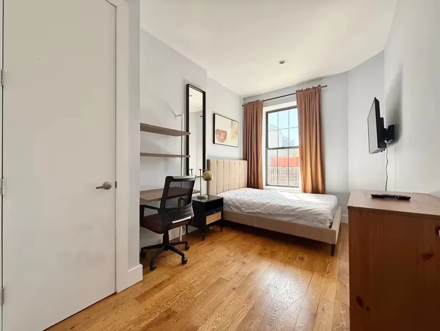 375 Vernon Avenue, 4, Bushwick, Brooklyn, NY, 11206