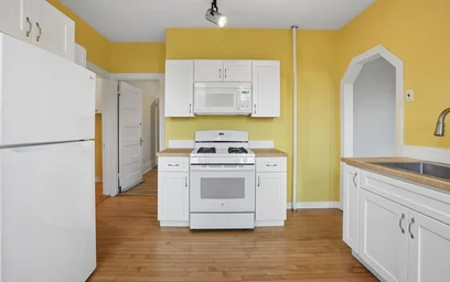 Logement entier en résidence à 14, Glenwood Ave., Unit 2, Cambridgeport, Cambridge, MA, 02163, image 15 de 31