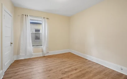 Logement entier en résidence à 14, Glenwood Ave., Unit 2, Cambridgeport, Cambridge, MA, 02163, image 22 de 31