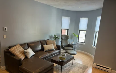 Alojamiento entero en residencia en 1810, Dorchester Ave., Unit 6A, Dorchester, Boston, MA, 02124, imagen 10 de 16