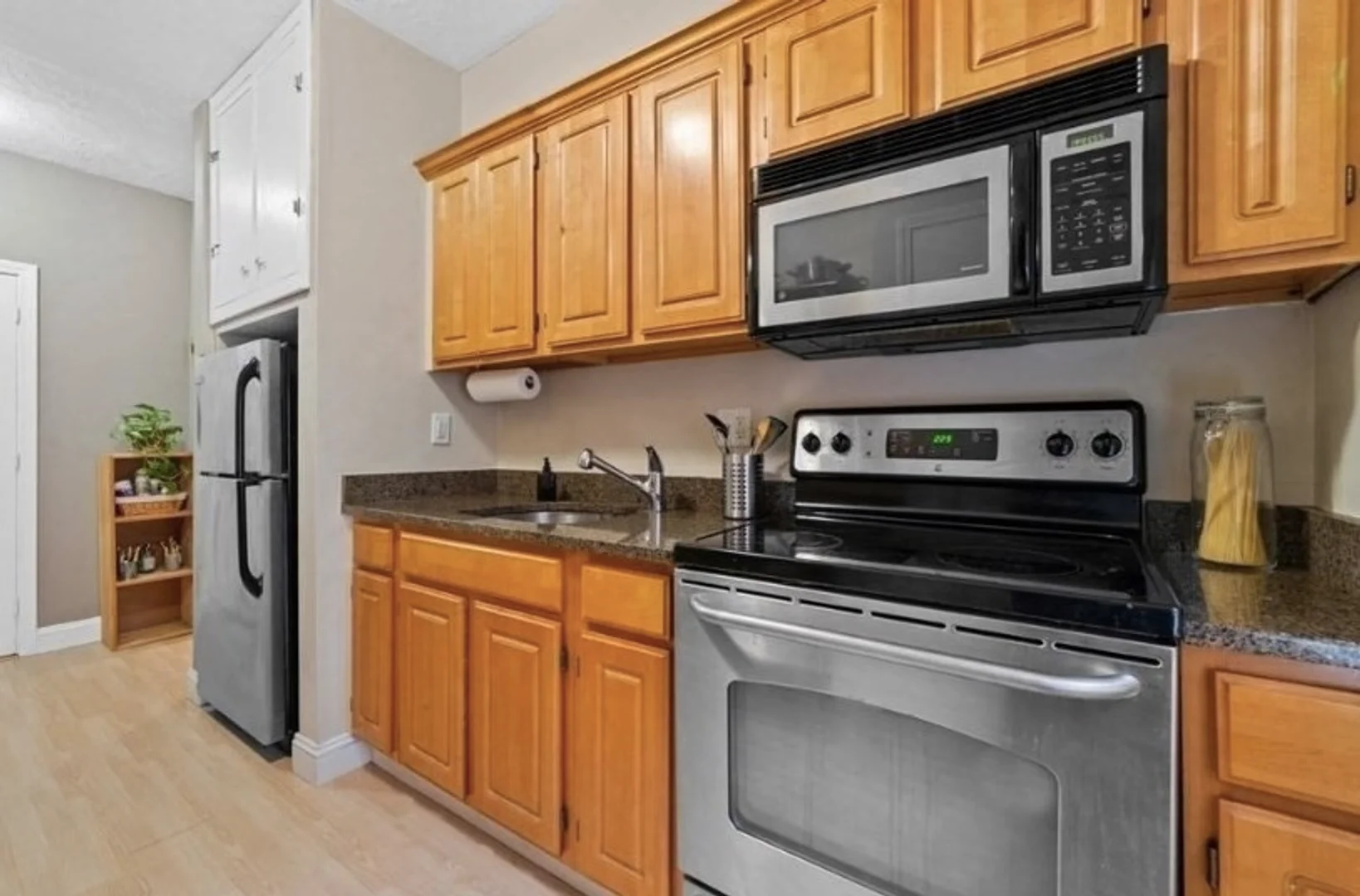 1810, Dorchester Ave., Unit 6A, Dorchester, Boston, MA, 02124