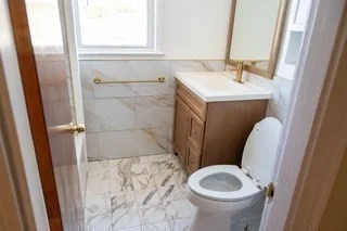 Alojamiento entero en residencia en 29, Donald Rd., Unit 3, Dorchester, Boston, MA, 02124, imagen 18 de 31
