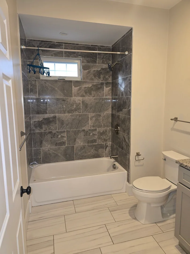 21, Brookledge, Unit 2R, Dorchester, Boston, MA, 02121