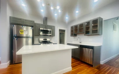 Apartamento moderno y luminoso en {area}