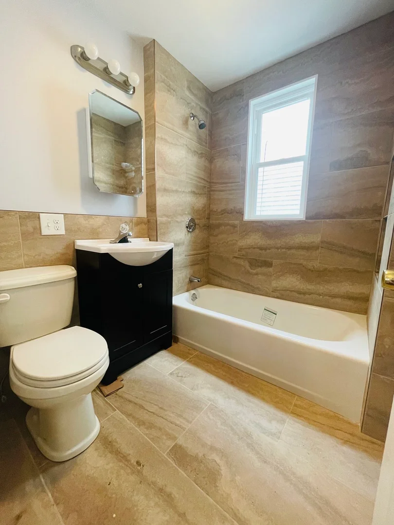 21, Crowell St., Unit 2, Dorchester, Boston, MA, 02124