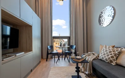{area} de 2 kişilik stüdyo