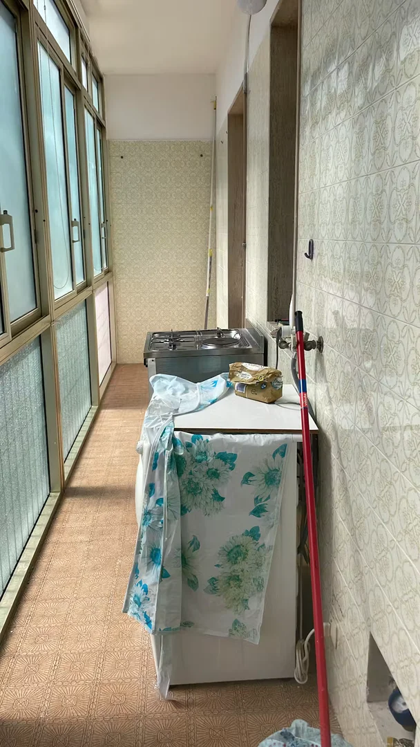 Economical student room with convenient location in 