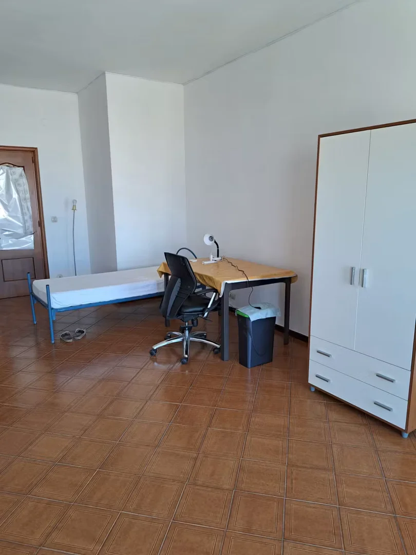 Cozy room for students available in 