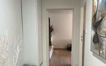 Entire apartment at Tharauer Allee, Westend, image 8 of 10