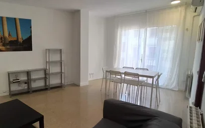 Private room at Gran Via de les Corts Catalanes, Sant Antoni, image 8 of 10