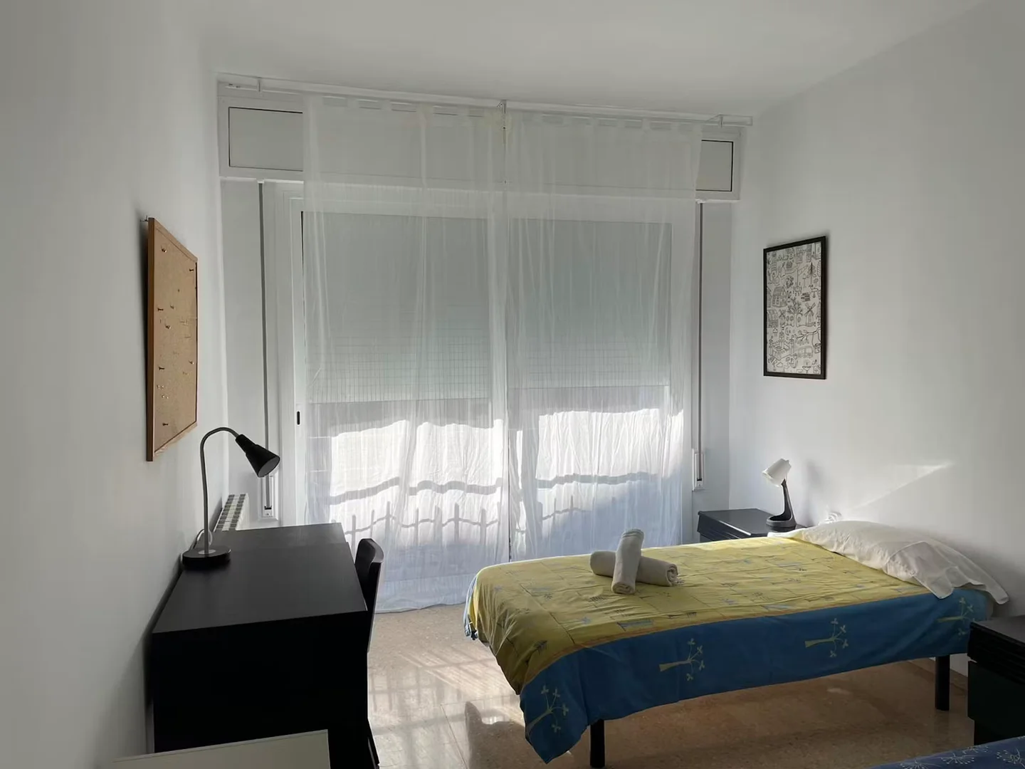 Budget-friendly student room close to campus in 