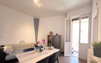 Chambre privée à Via Toscana, image 14 de 32