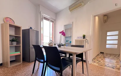 Chambre privée à Via Toscana, image 10 de 32