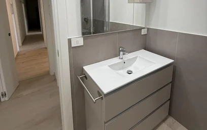 Chambre privée à Via Tommaso Salvini, image 8 de 12