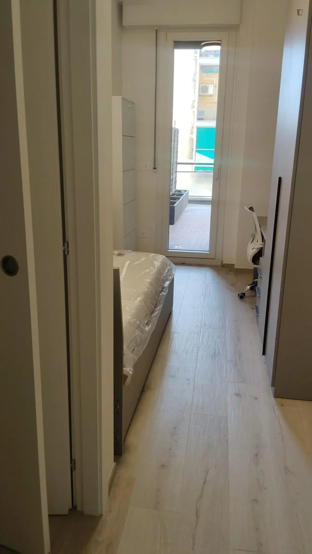 Chambre d'étudiant bon marché à proximité du campus dans 