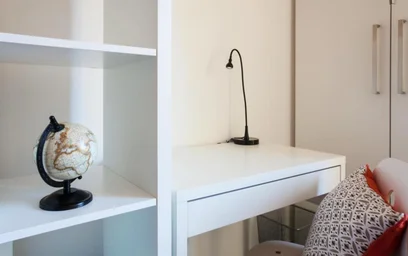 Quarto privado em Via Guglielmo Oberdan, imagem 1 de 12