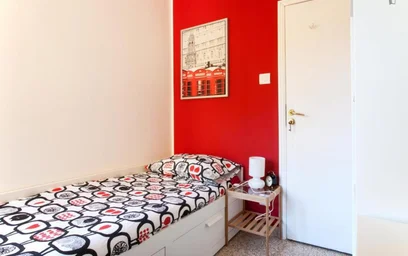 Quarto privado em Via Guglielmo Oberdan, imagem 4 de 12