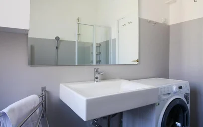 Quarto privado em Via Guglielmo Oberdan, imagem 9 de 12