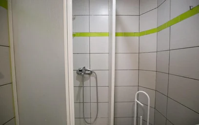 Chambre privée à Rua Bacelar e Silva, image 18 de 34