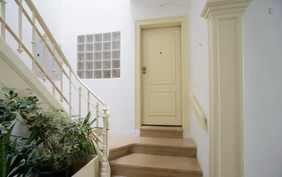 Chambre privée à Rua Bacelar e Silva, image 27 de 34