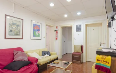 Chambre privée à Rua Bacelar e Silva, image 30 de 34