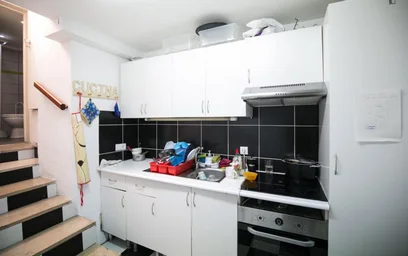 Chambre privée à Rua Bacelar e Silva, image 9 de 34