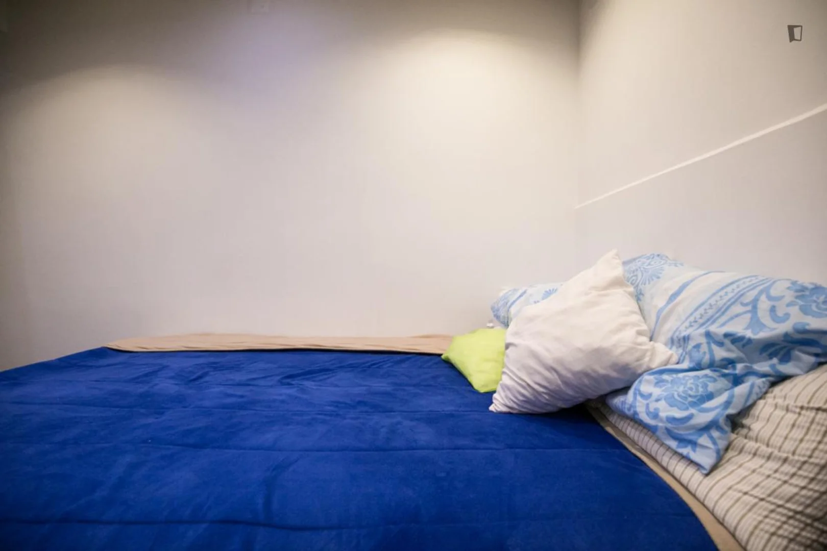 Chambre d'étudiant économique avec emplacement pratique dans 