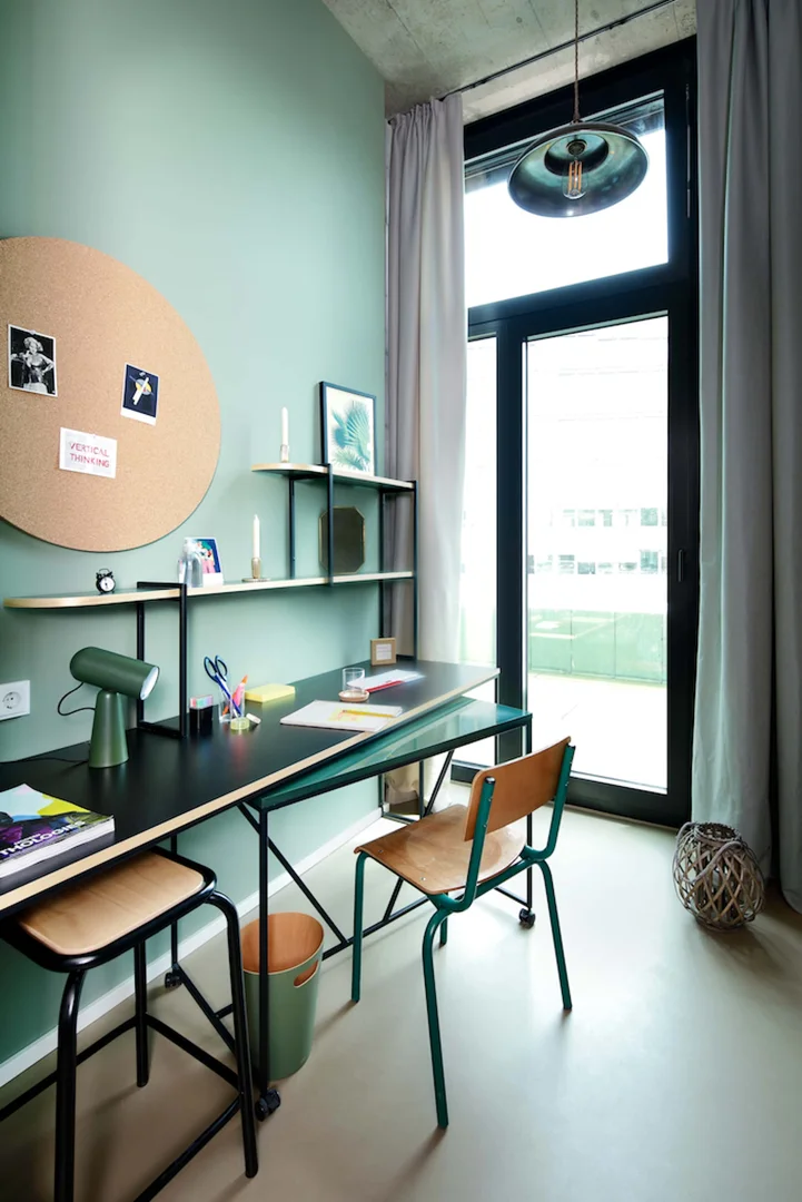 Chambre d'étudiant confortable et spacieuse dans 