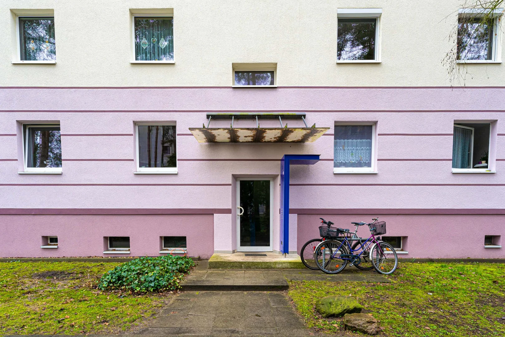 Bezahlbares Zimmer für Studenten mit ausreichender Beleuchtung in 