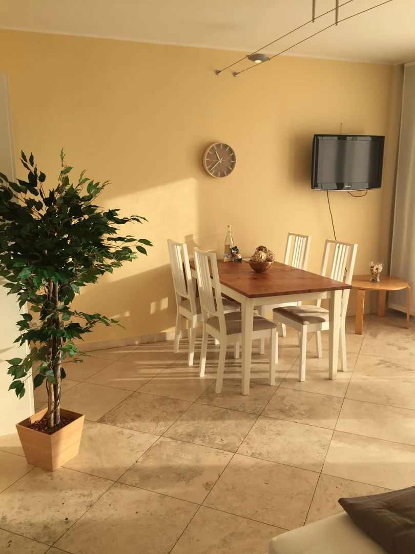 Kapellstraße 9B, 40479 Düsseldorf, Deutschland