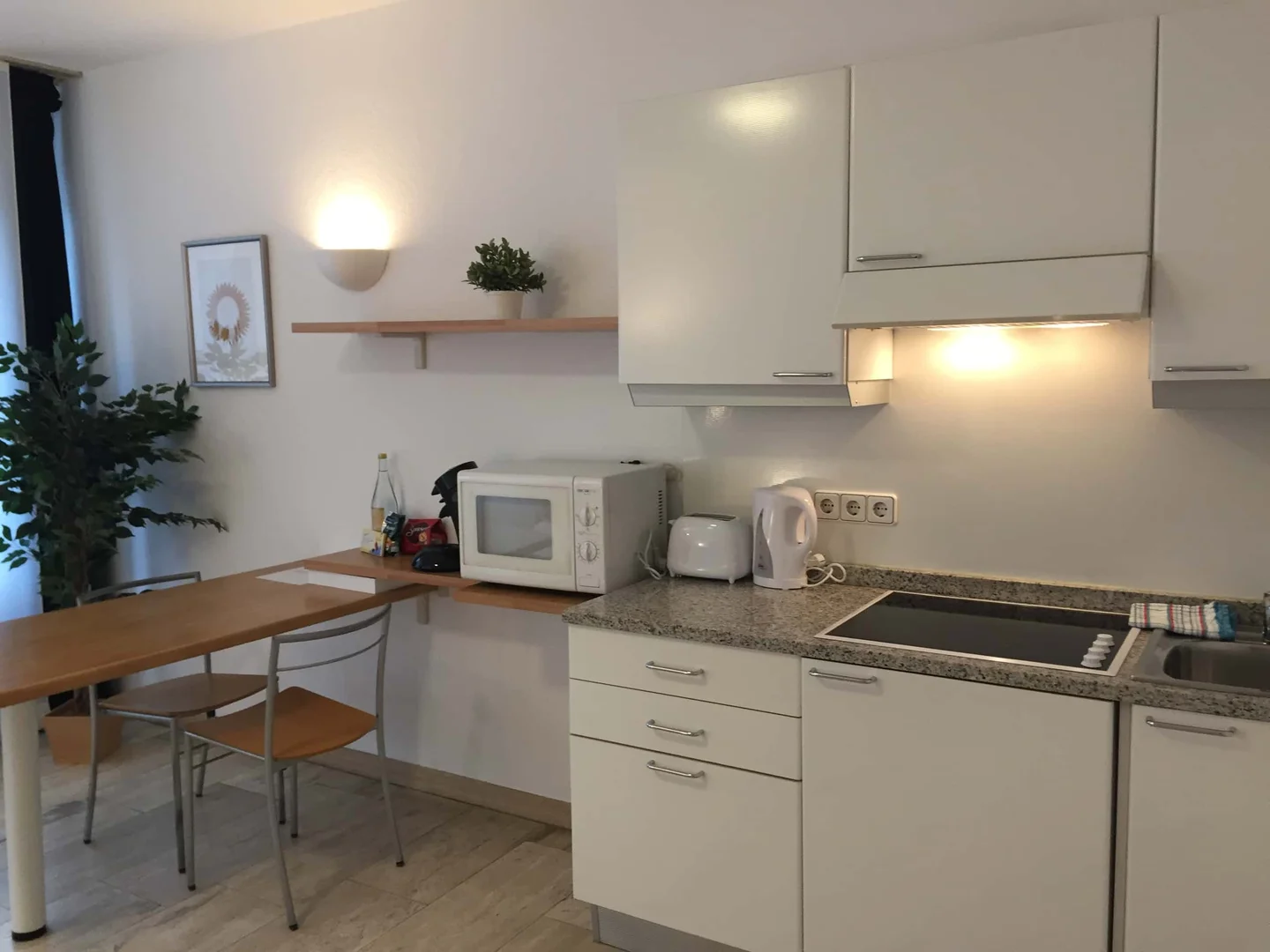 Kapellstraße 9B, 40479 Düsseldorf, Deutschland