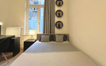 Özel oda konumu Krefelder Str. 39, 50670 Köln, Deutschland, 5 27 görüntüsü