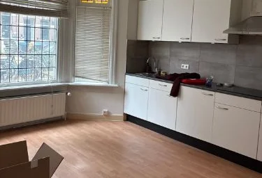 Cheap private room in {area}