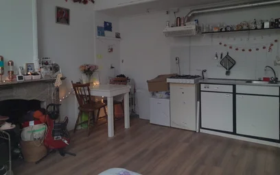 Quarto barato em {area}