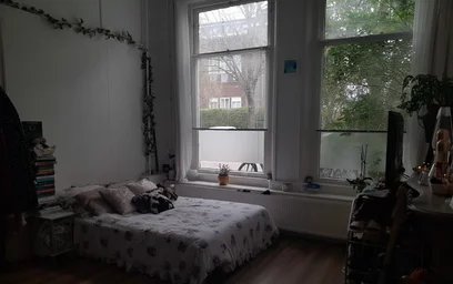 Quarto privado em Menno van Coehoornstraat, imagem 2 de 3