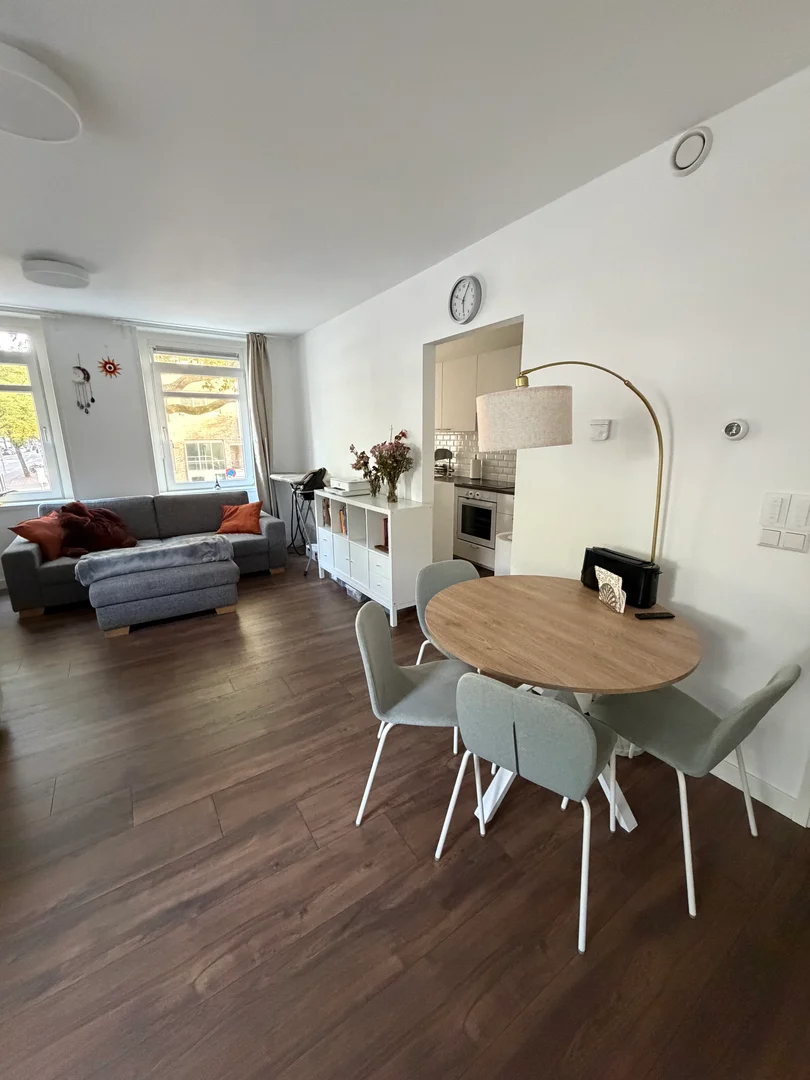 Habitación para estudiantes en  con modernas comodidades