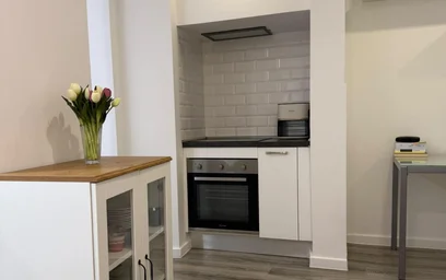 Chambre privée à Tv. Nova de Santos, image 7 de 11