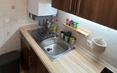 Appartamento intero in Dechsendorfer Straße, immagine 2 di 16