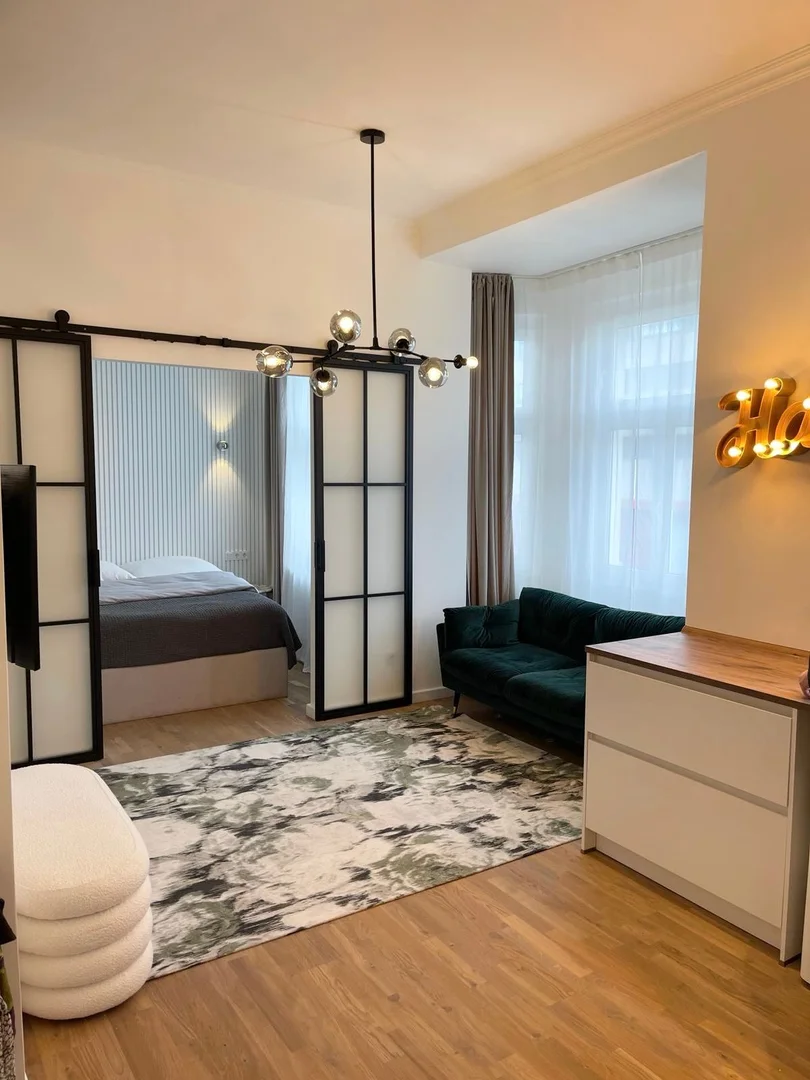 Cozy room for students available in 