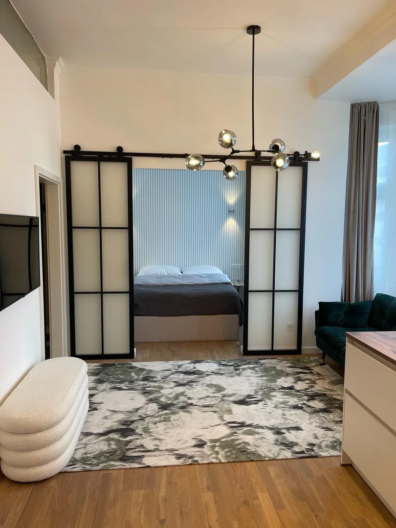 Comfortable and spacious student room in 