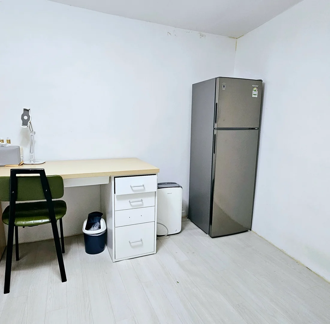 Estudio para estudiantes con excelentes conexiones de transporte en