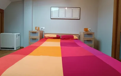 Dairenin tamamı konumu Rúa Cuba, Casablanca, 8 10 görüntüsü