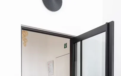 Dairenin tamamı konumu Goudbloemstraat, Amandus-Atheneum, 8 10 görüntüsü
