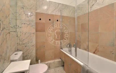 Entire apartment at Rue Jean de la Fontaine, image 19 of 19