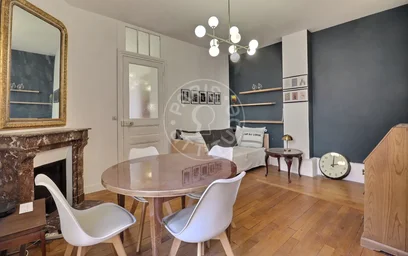 Entire apartment at Rue Jean de la Fontaine, image 8 of 19