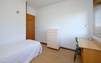 Quarto privado em Rua de Santa Teresa, imagem 3 de 20