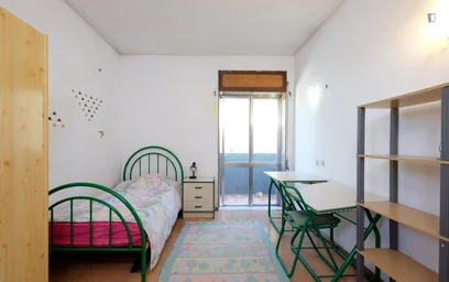 Quarto privado em Rua de Santa Teresa, imagem 2 de 21