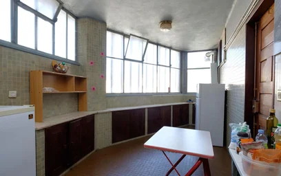 Quarto privado em Rua de Santa Teresa, imagem 9 de 21