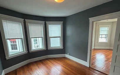 Alojamiento entero en residencia en 21, Lyon St., Unit 3, Dorchester, Boston, MA, 02122, imagen 1 de 37